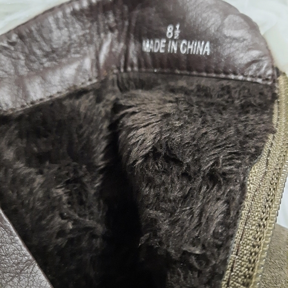 Cathy Din Boots - Picture 6 of 8